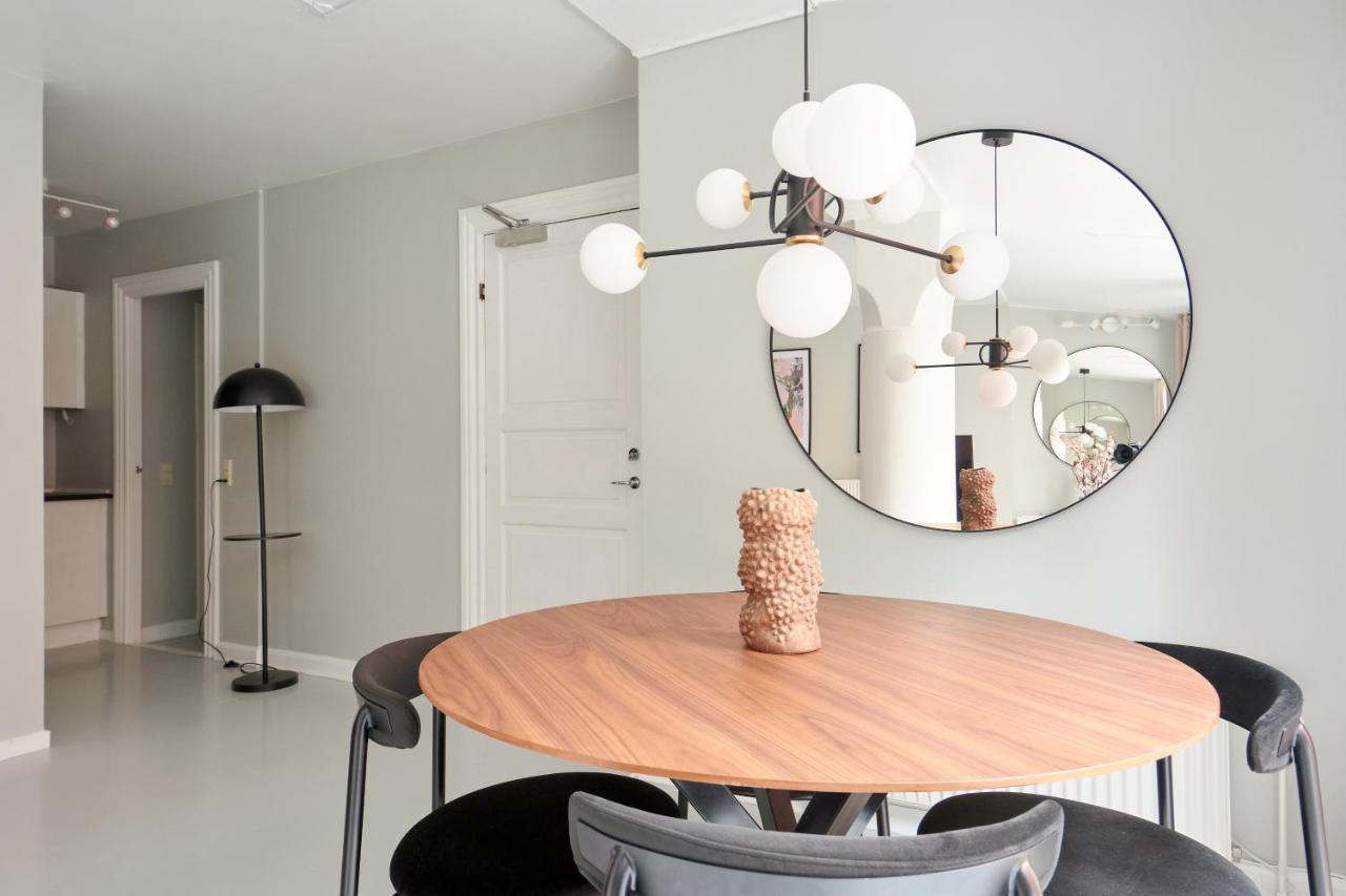 Stylish Ground Floor Apartment Perfect For Couples Koppenhága Kültér fotó
